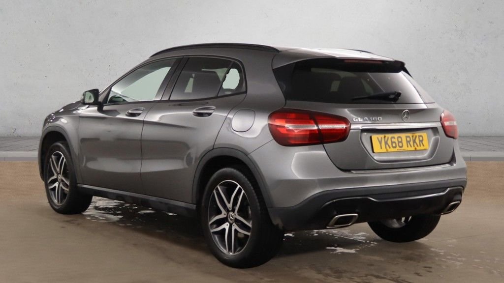 Used Mercedes-Benz GLA 2019 for sale - 77507473: Photo 3
