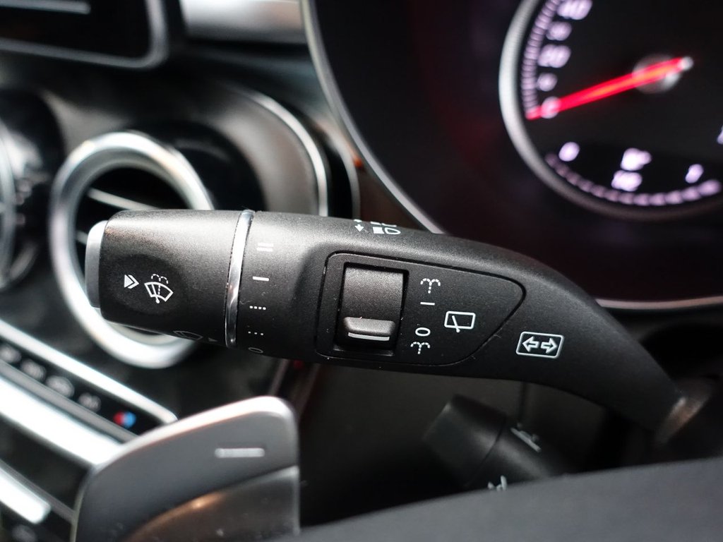 Used Mercedes-Benz GLC 2017 for sale - 76559213: Photo 36