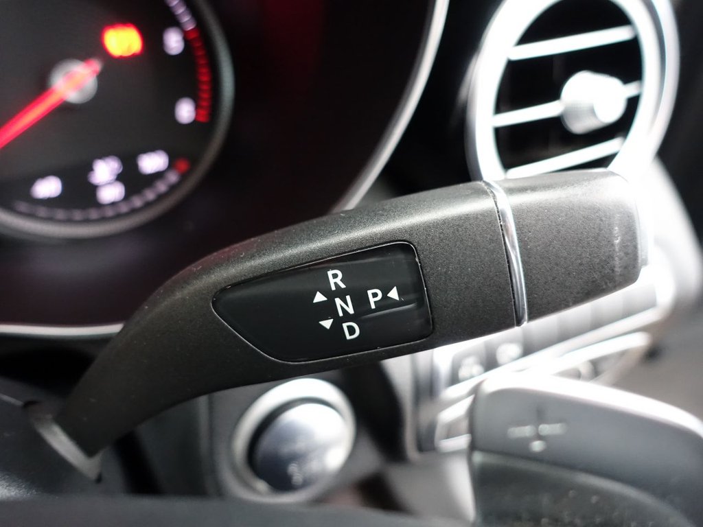 Used Mercedes-Benz GLC 2017 for sale - 76559213: Photo 38