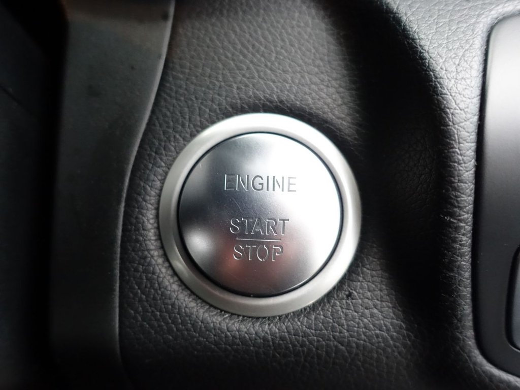 Used Mercedes-Benz GLC 2017 for sale - 76559213: Photo 48