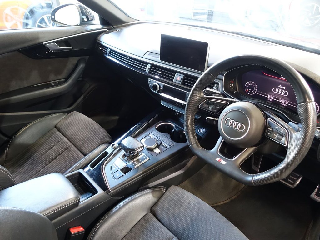 Used Audi A4 Avant 2019 for sale - 77655026: Photo 2