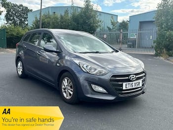 Used Hyundai i30 2015 for sale - 79713278: Photo
