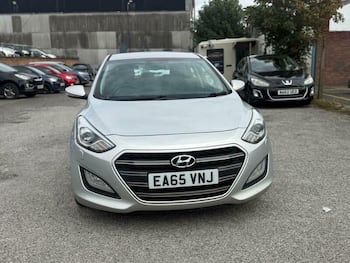 Used Hyundai i30 2015 for sale - 79817516: Photo