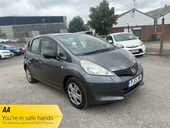 Used Honda Jazz 2013 for sale - 79713253: Photo