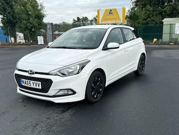 Used Hyundai i20 2015 for sale - 79713267: Photo