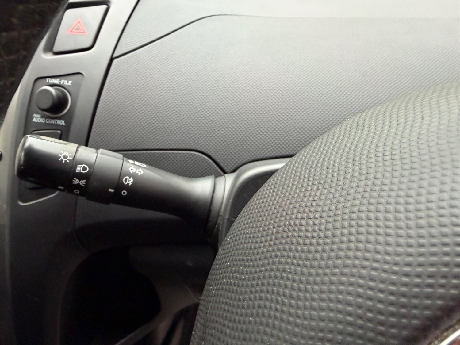 Used Toyota Yaris 2009 for sale - 78185745: Photo 28