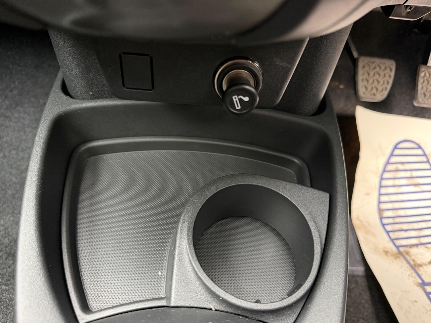 Used Toyota Yaris 2009 for sale - 78185745: Photo 30