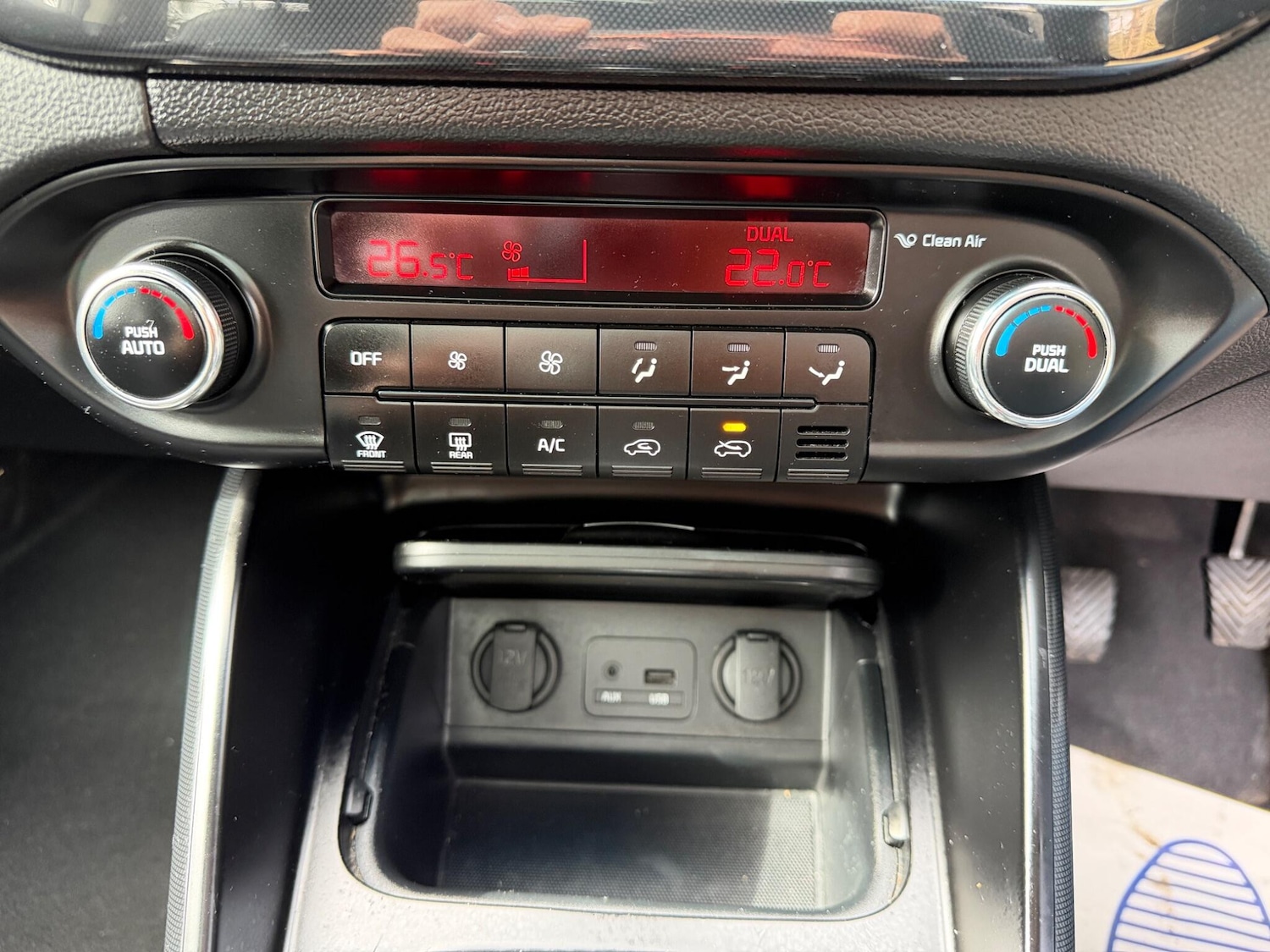 Used Kia Carens 2014 for sale - 78086272: Photo 25