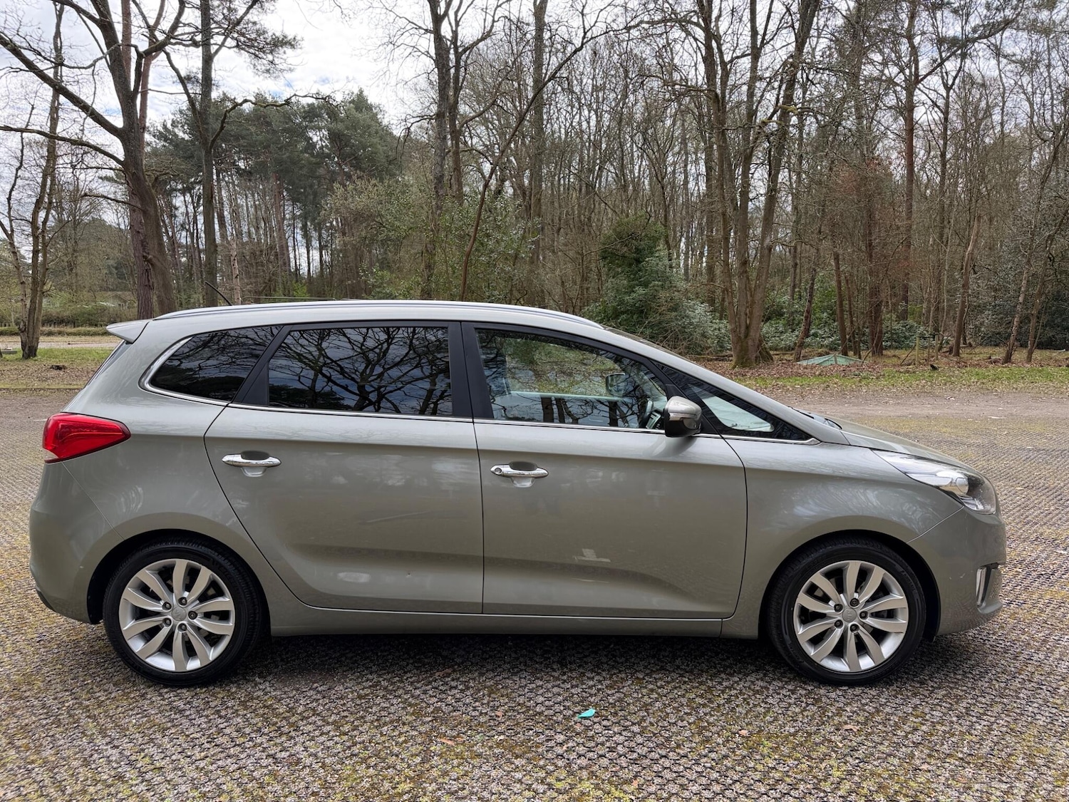 Used Kia Carens 2014 for sale - 78086272: Photo 6