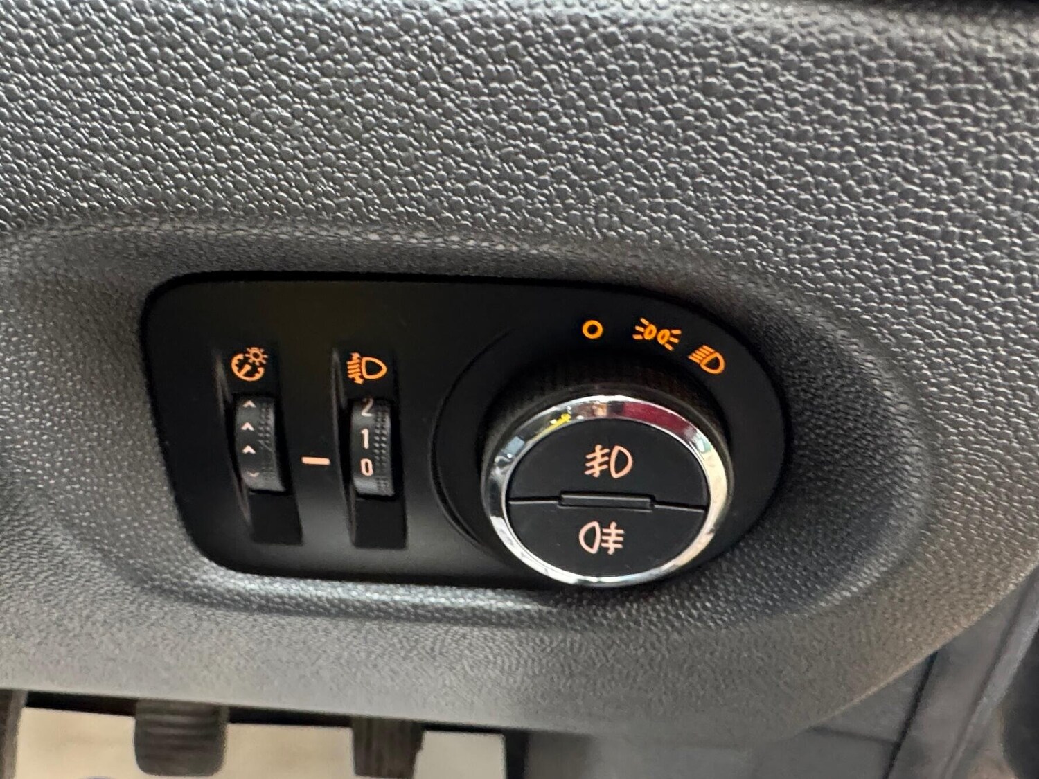 Used Vauxhall Corsa for sale - 77510675: Photo 28