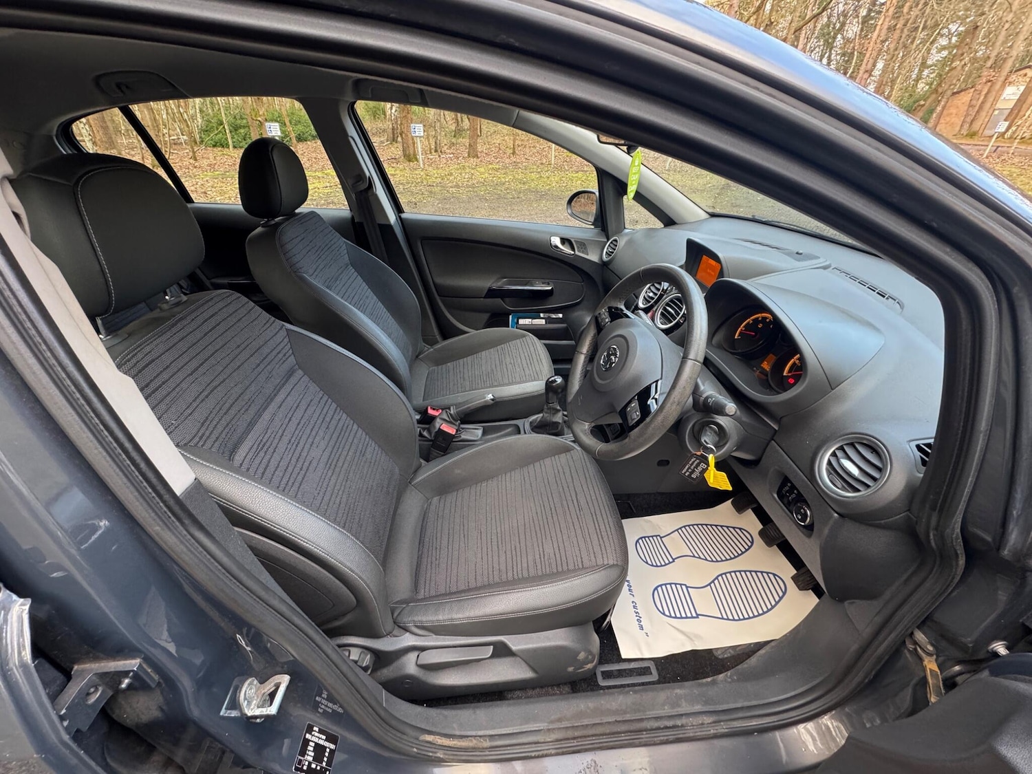 Used Vauxhall Corsa for sale - 77510675: Photo 4