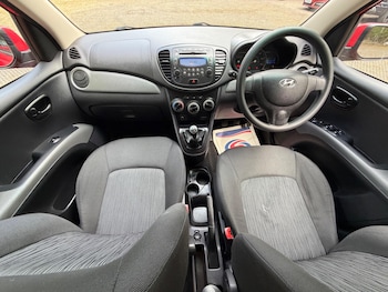 Used Hyundai i10 2013 for sale - 78481242: Photo