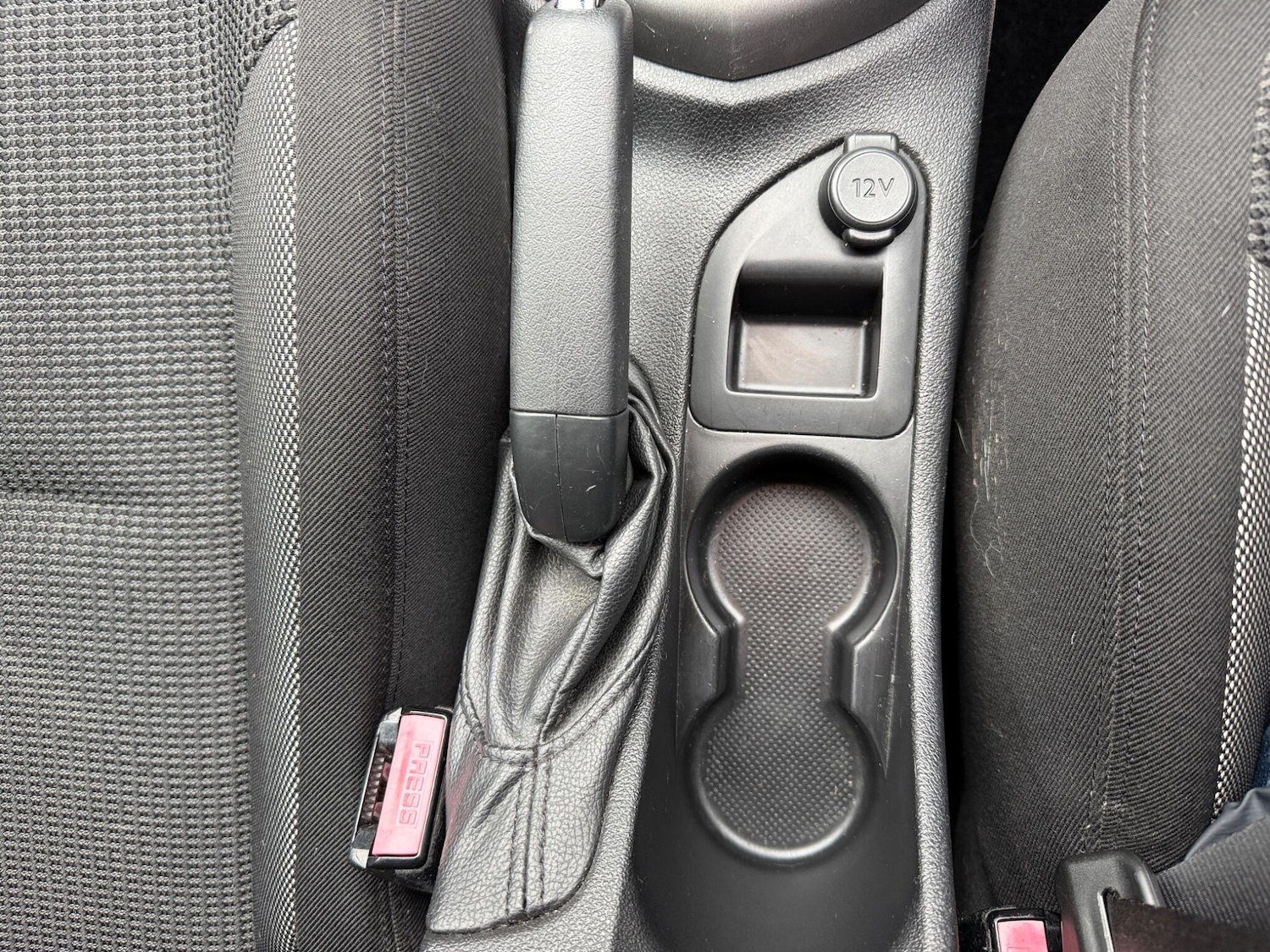 Used Peugeot 308 2011 for sale - 77439804: Photo 31