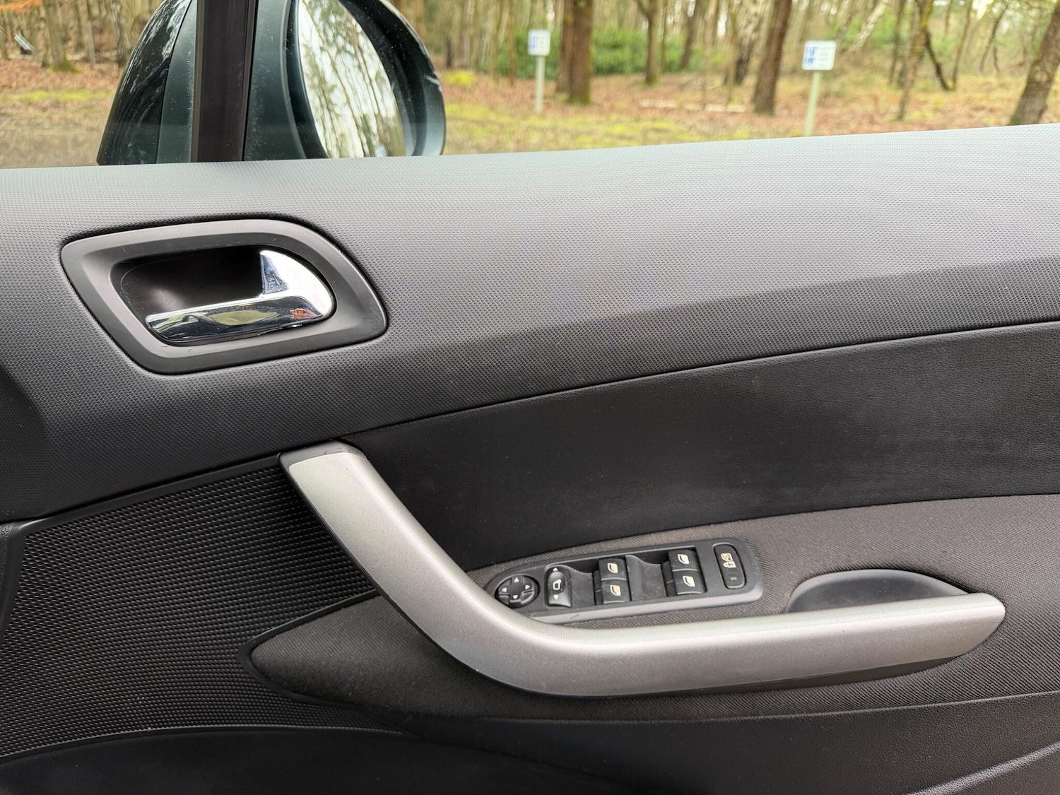 Used Peugeot 308 2011 for sale - 77439804: Photo 39