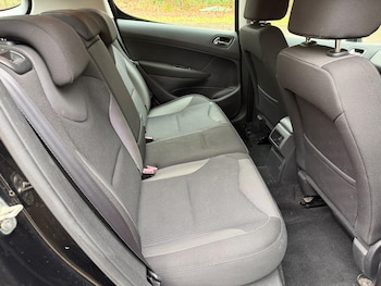 Used Peugeot 308 2011 for sale - 77439804: Photo