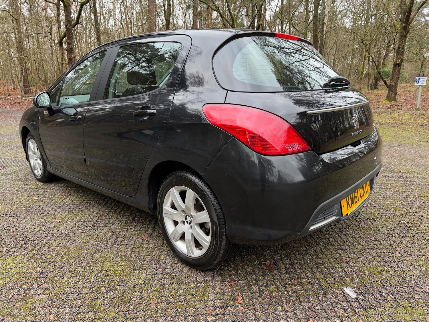 Used Peugeot 308 2011 for sale - 77439804: Photo 5