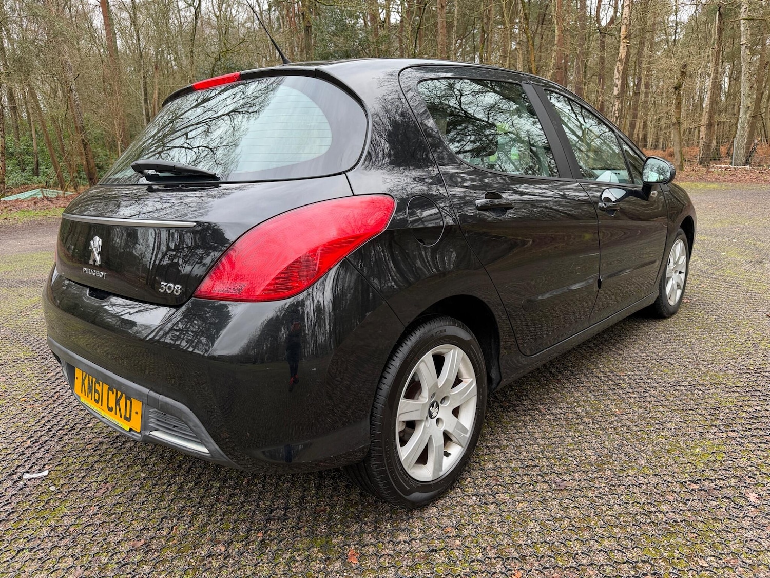 Used Peugeot 308 2011 for sale - 77439804: Photo 9
