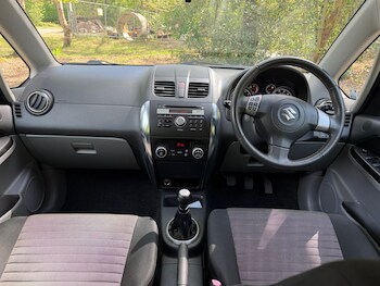 Used Suzuki SX4 2010 for sale - 78429930: Photo
