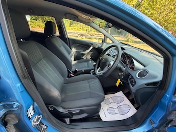 Used Ford Fiesta 2011 for sale - 79248718: Photo