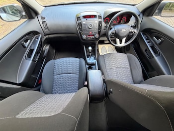 Used Kia Ceed 2011 for sale - 78946929: Photo