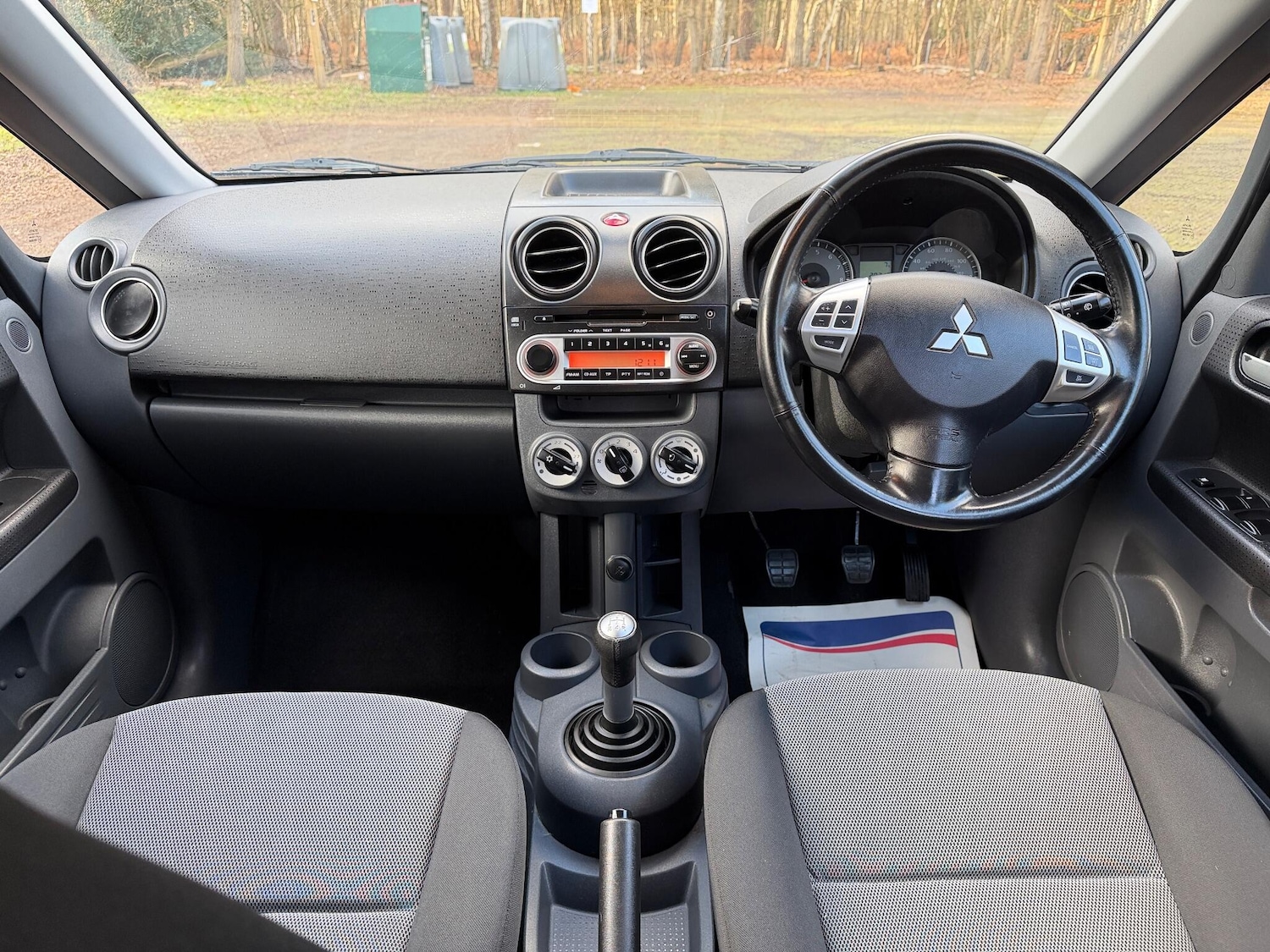 Used Mitsubishi Colt 2009 for sale - 77057380: Photo 3