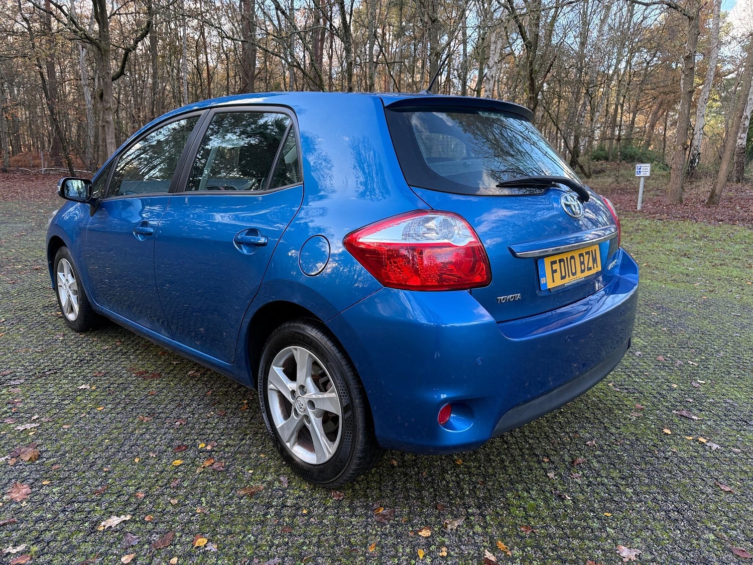 Used Toyota Auris 2010 for sale - 77040040: Photo 4