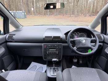 Used Volkswagen Sharan 2007 for sale - 77084465: Photo