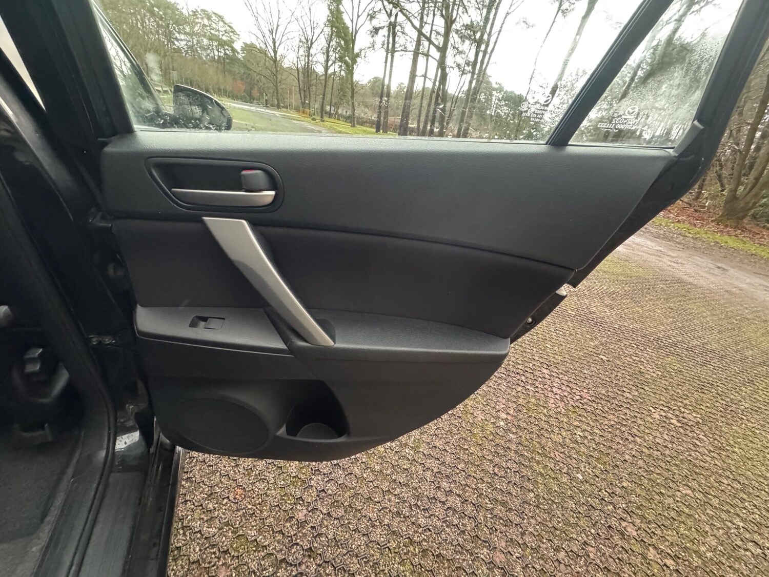 Used Mazda Mazda3 2011 for sale - 77479173: Photo 15