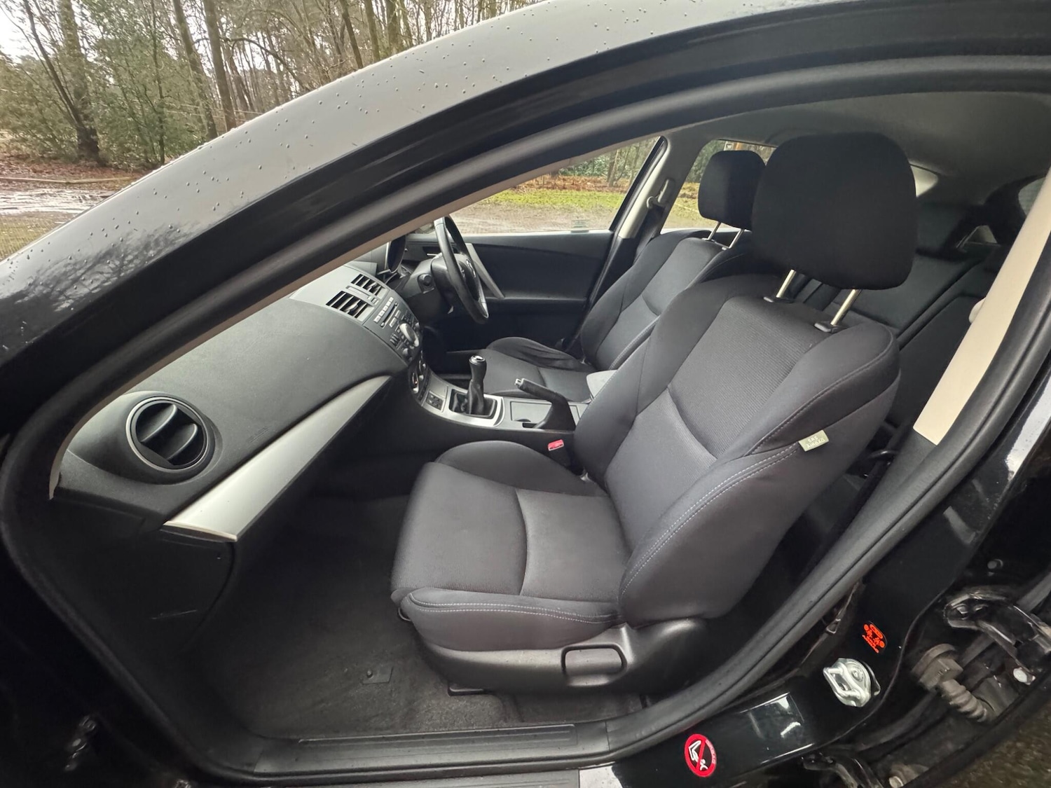 Used Mazda Mazda3 2011 for sale - 77479173: Photo 31