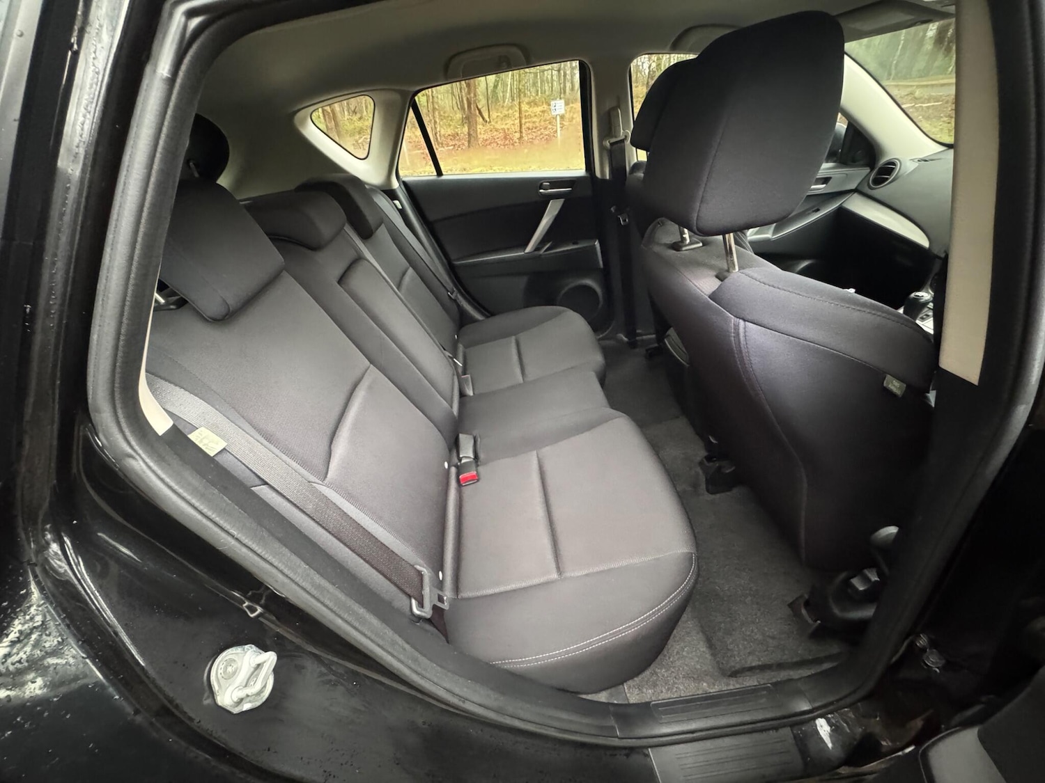 Used Mazda Mazda3 2011 for sale - 77479173: Photo 5