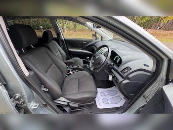 Used Toyota Corolla Verso 2008 for sale - 77510040: Photo