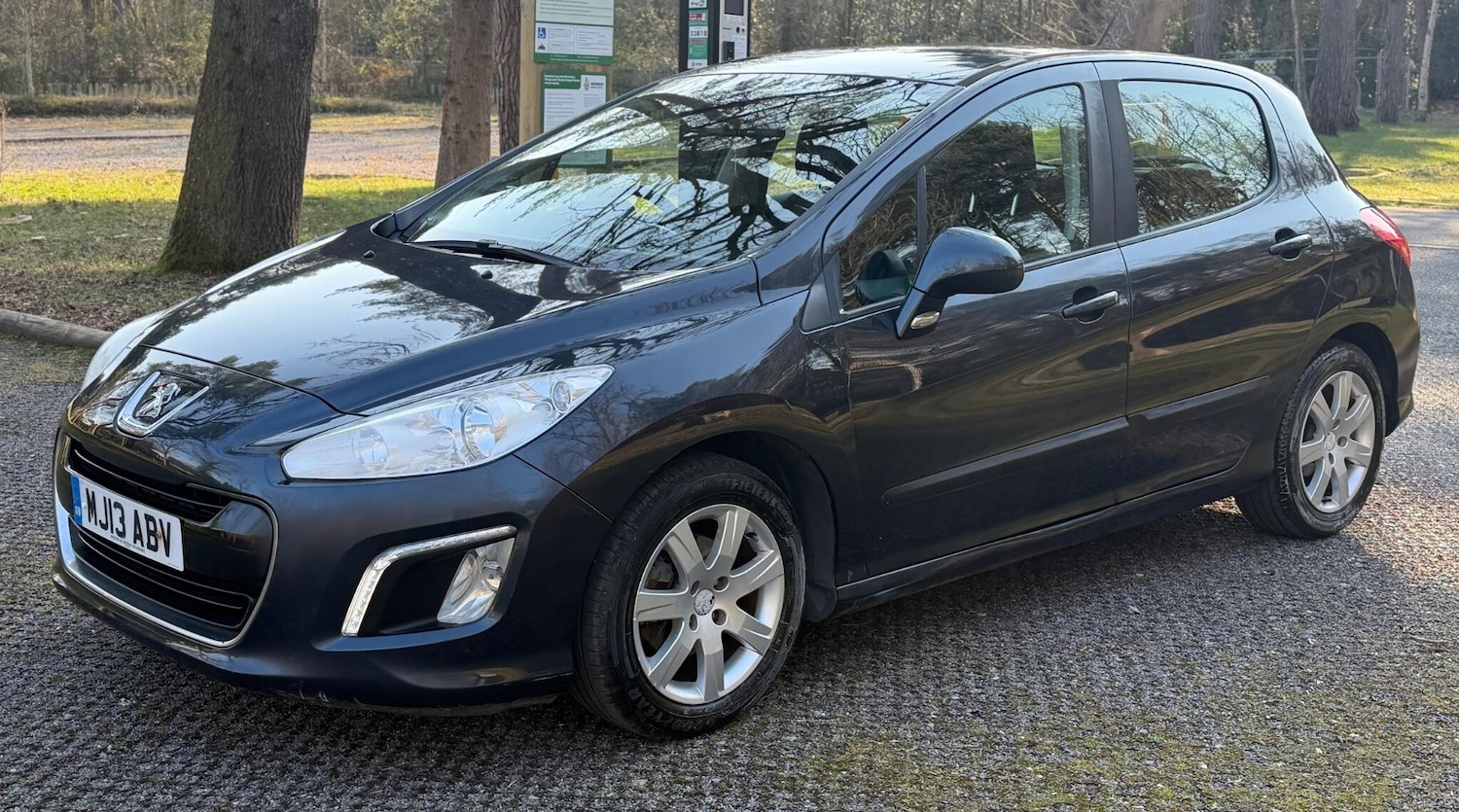 Used Peugeot 308 2013 for sale - 77982732: Photo 11