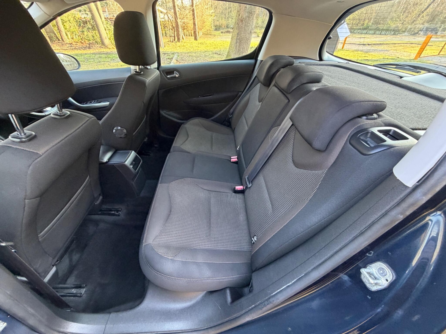 Used Peugeot 308 2013 for sale - 77982732: Photo 25