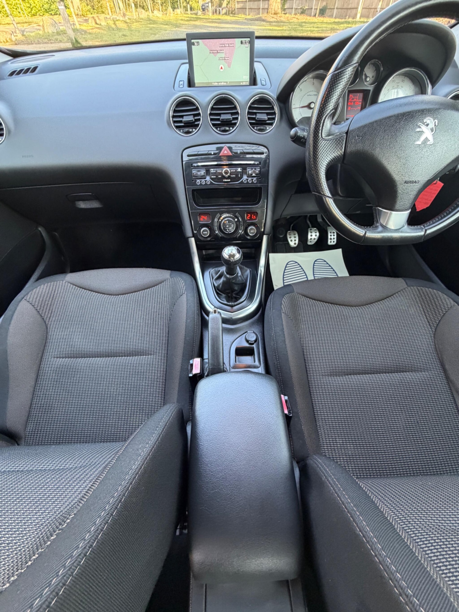 Used Peugeot 308 2013 for sale - 77982732: Photo 26