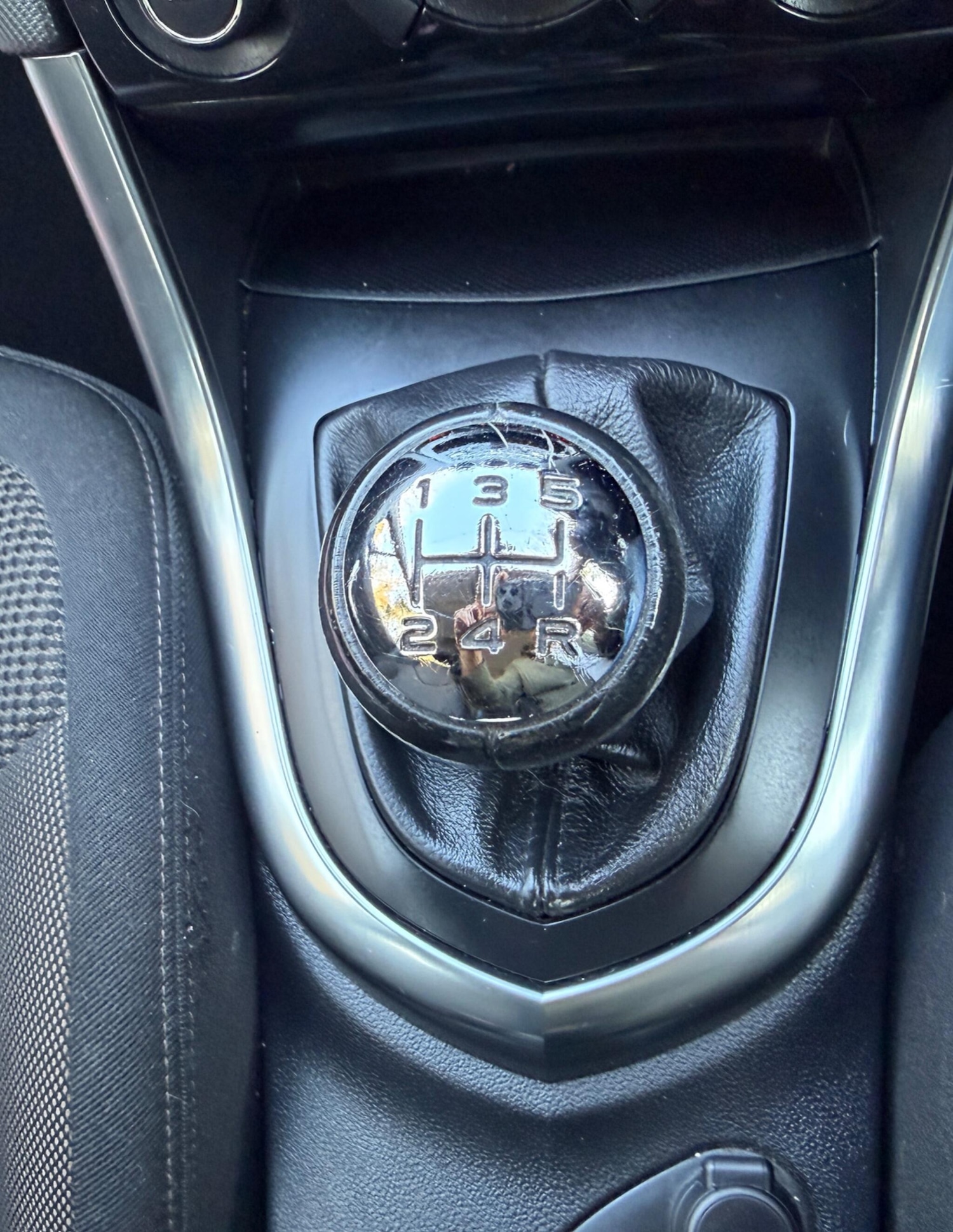 Used Peugeot 308 2013 for sale - 77982732: Photo 30