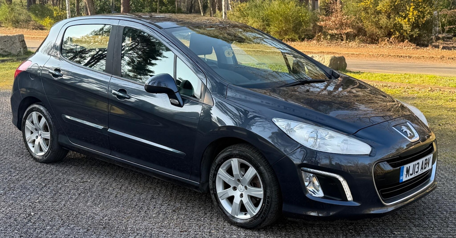Used Peugeot 308 2013 for sale - 77982732: Photo 6