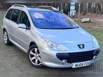 2006 (06) - 1.6 SE 5dr Auto