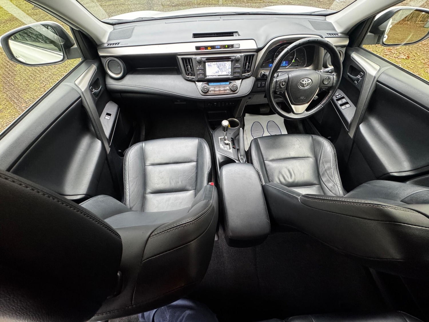 Used Toyota RAV4 2015 for sale - 77039838: Photo 3