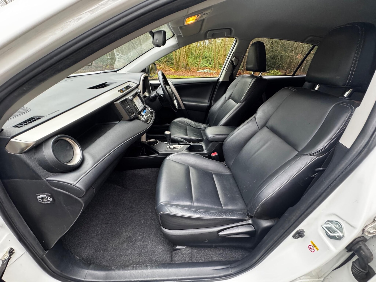 Used Toyota RAV4 2015 for sale - 77039838: Photo 39