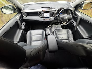 Used Toyota RAV4 2015 for sale - 77039838: Photo