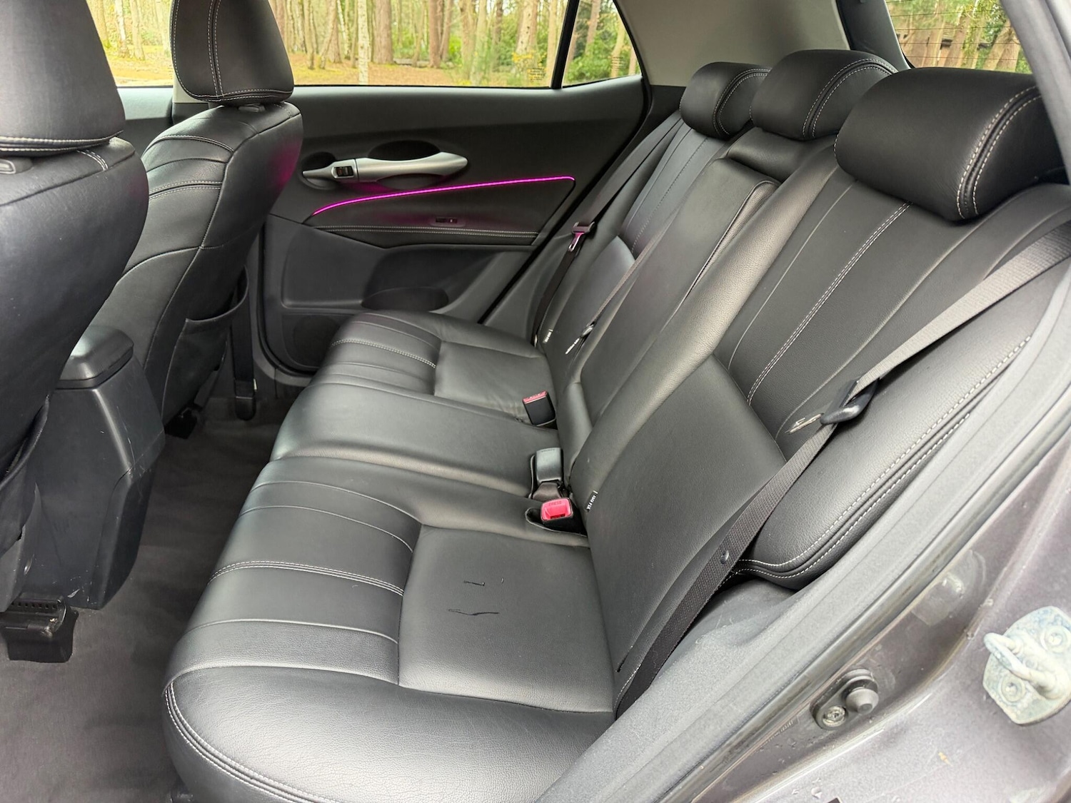 Used Toyota Auris 2010 for sale - 77982260: Photo 19