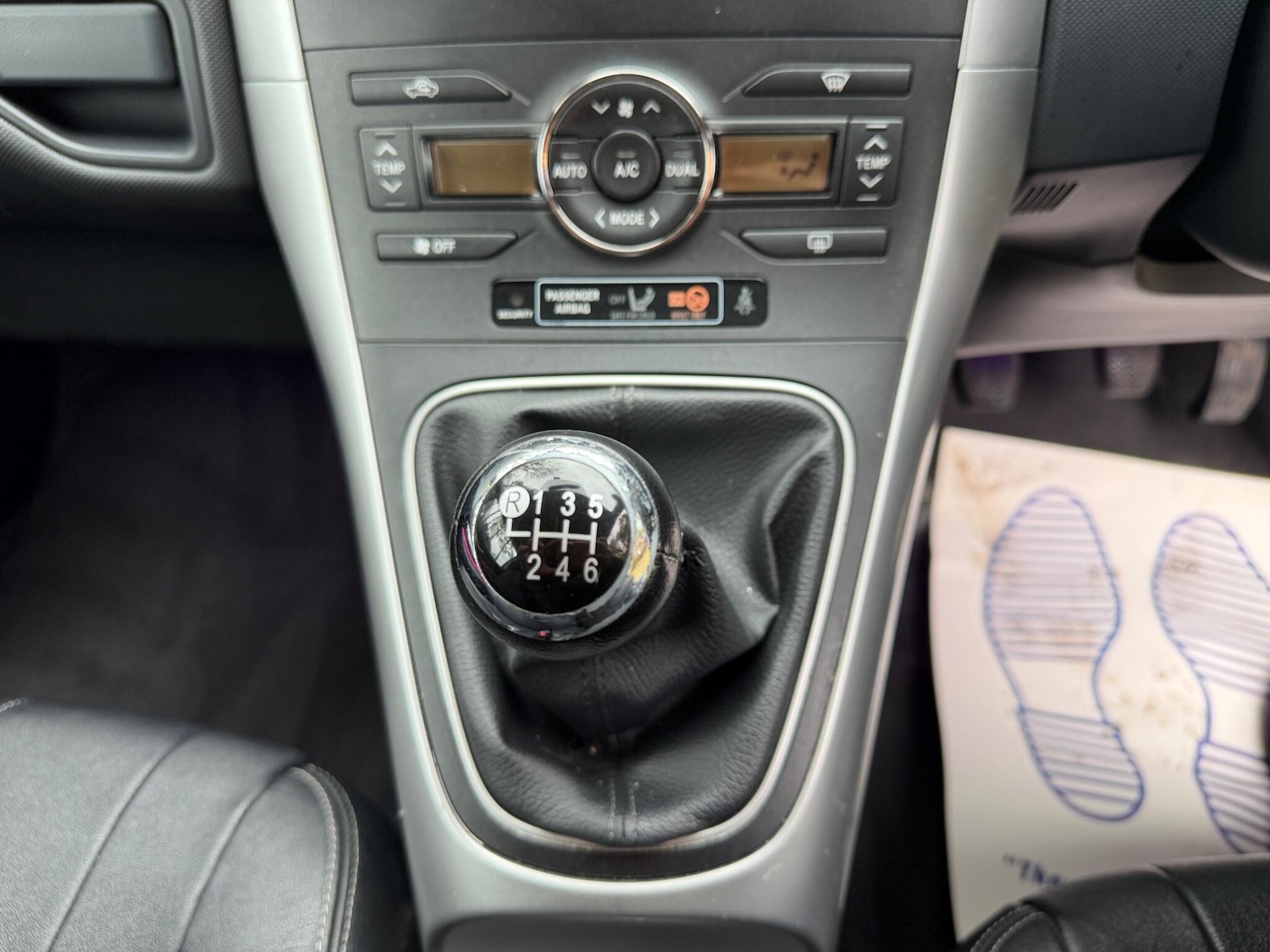 Used Toyota Auris 2010 for sale - 77982260: Photo 24