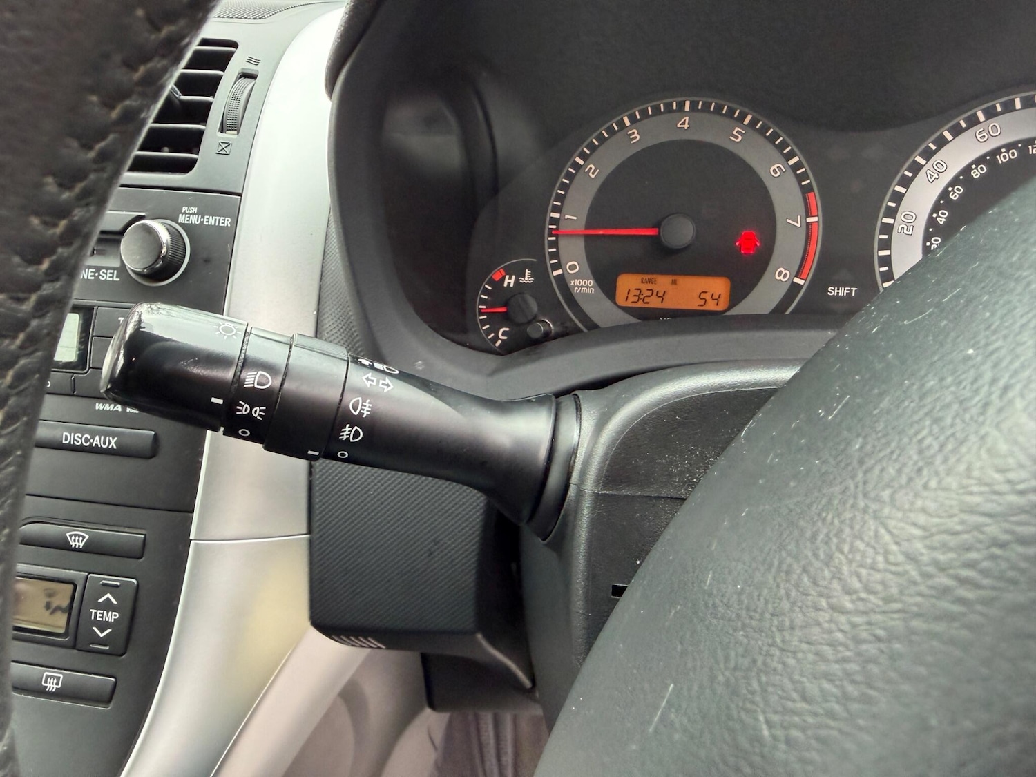 Used Toyota Auris 2010 for sale - 77982260: Photo 29