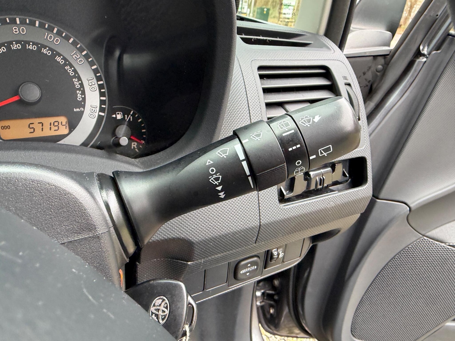 Used Toyota Auris 2010 for sale - 77982260: Photo 30