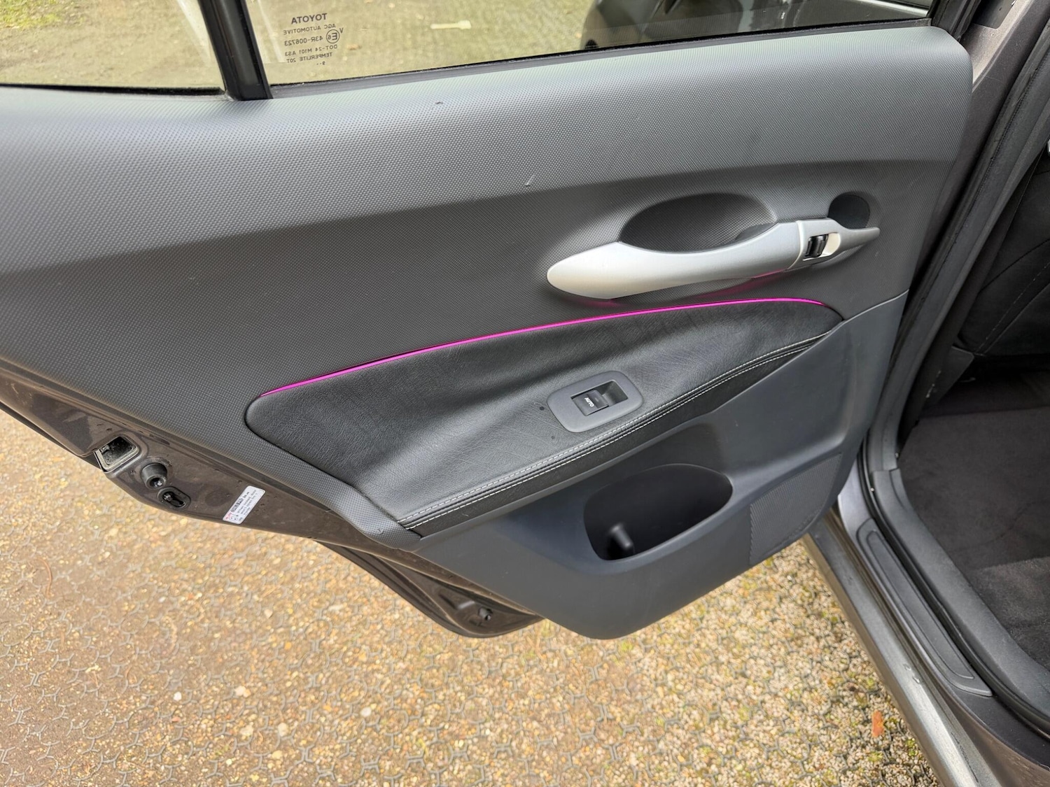 Used Toyota Auris 2010 for sale - 77982260: Photo 48