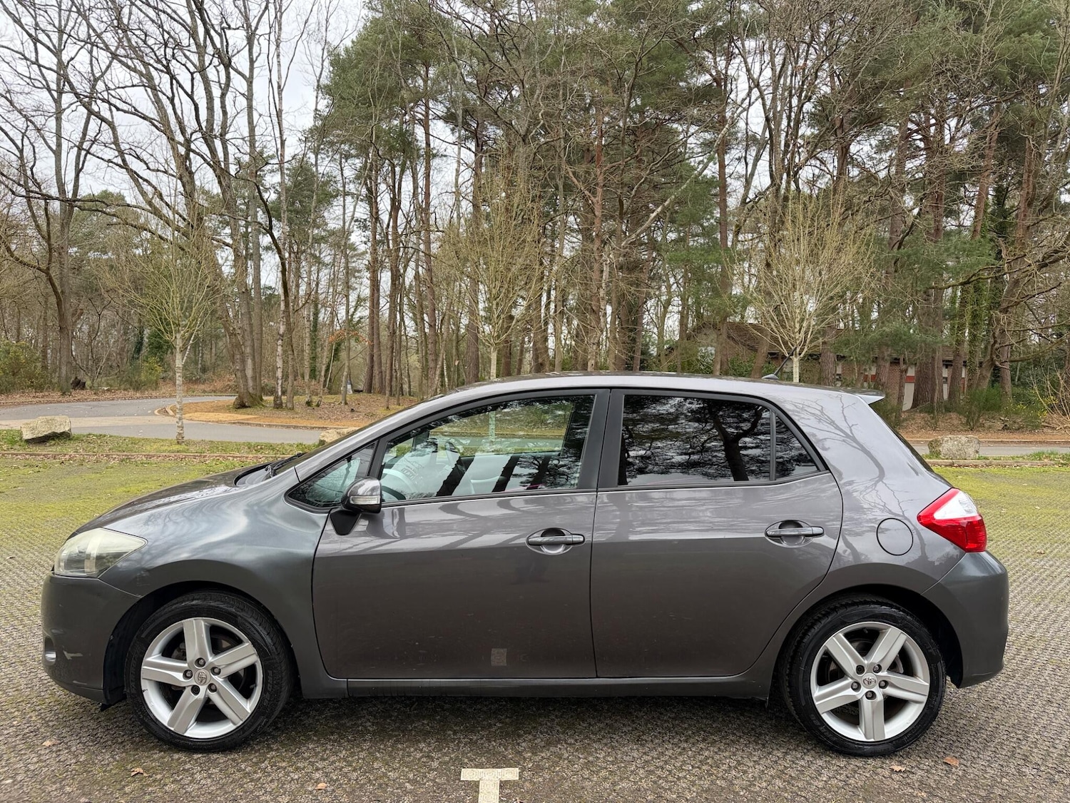 Used Toyota Auris 2010 for sale - 77982260: Photo 7