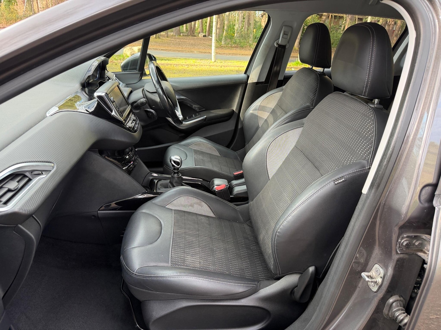 Used Peugeot 2008 2018 for sale - 78086752: Photo 18