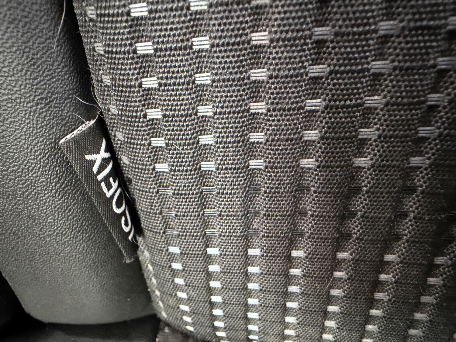 Used Peugeot 2008 2018 for sale - 78086752: Photo 23