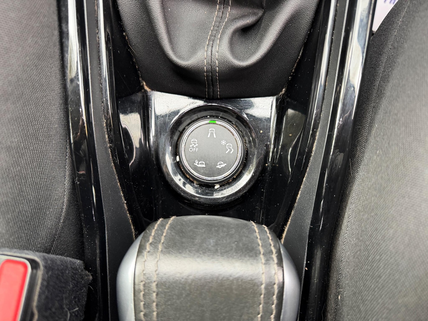 Used Peugeot 2008 2018 for sale - 78086752: Photo 29