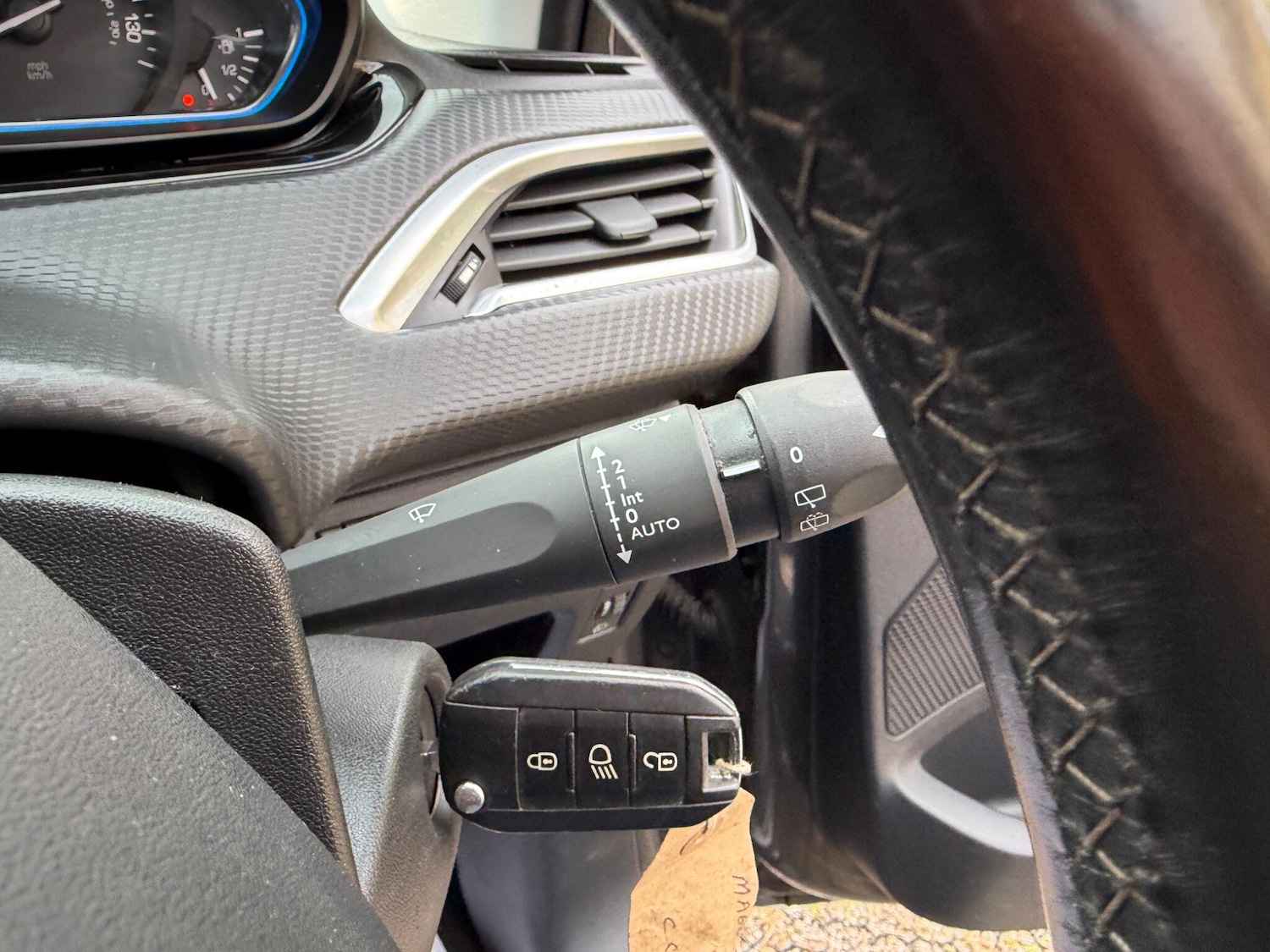 Used Peugeot 2008 2018 for sale - 78086752: Photo 32